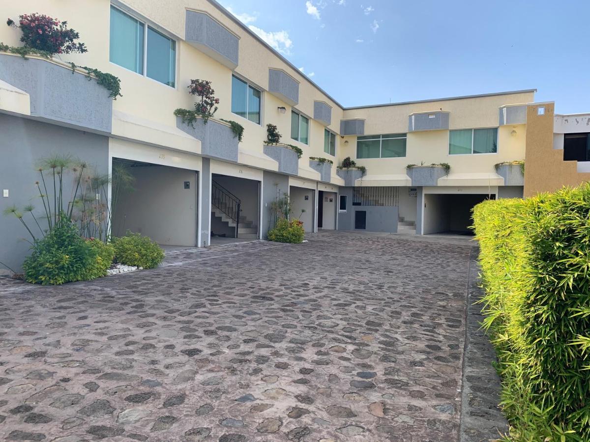 Real Del Sur Motel Moroleon Eksteriør bilde